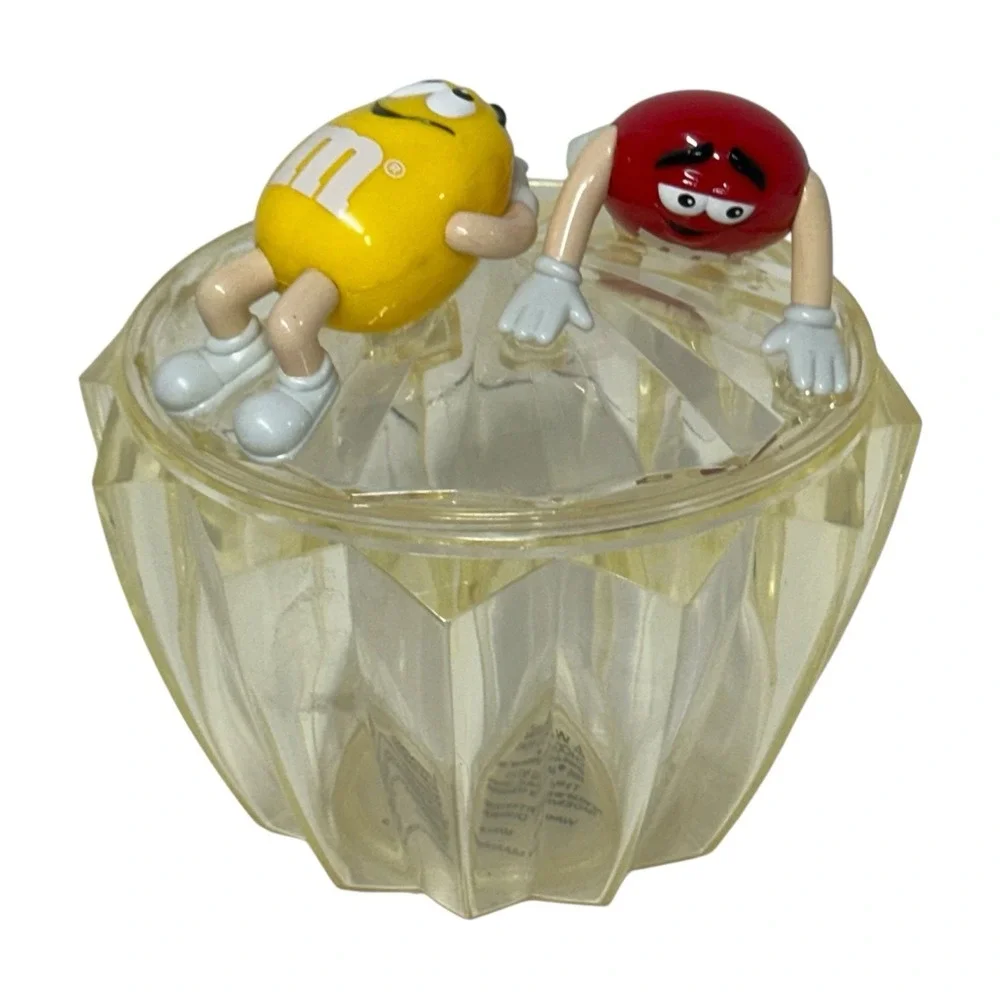 Vintage M&M‎ Candy Dish Lidded Bowl Clear Acrylic Plastic Faceted Collectible